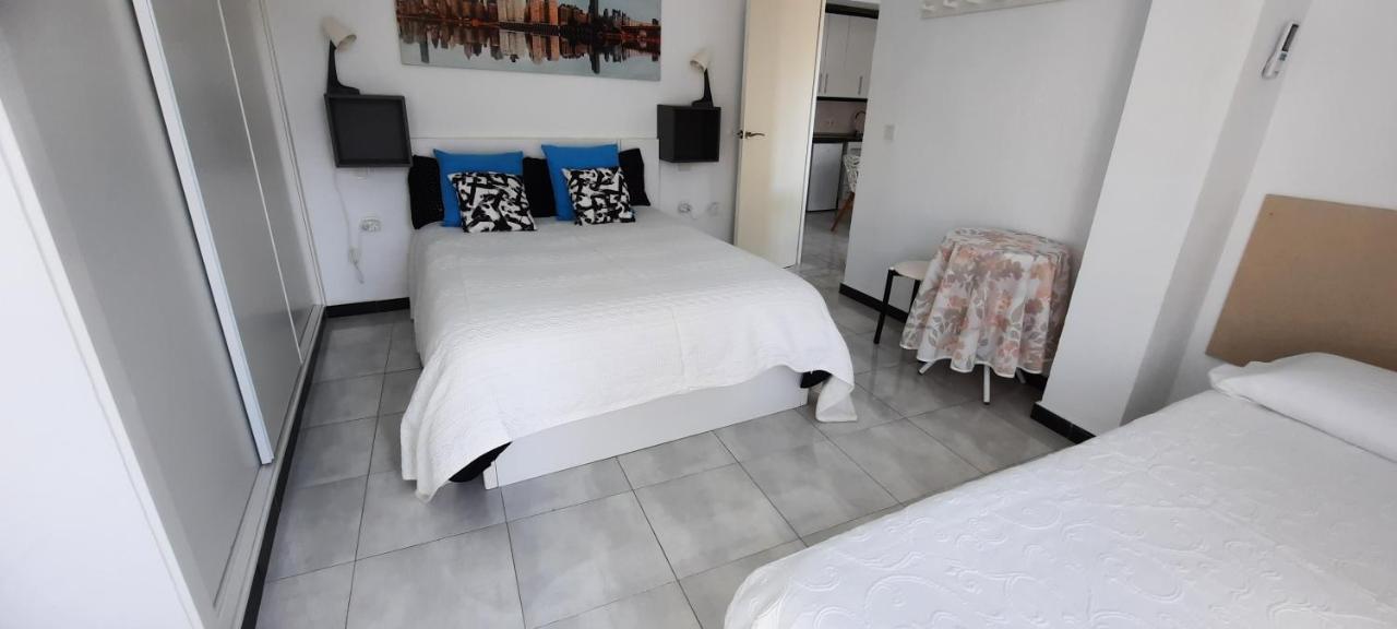 Happy Loix Apartamento Wifi Aa Benidorm Buitenkant foto